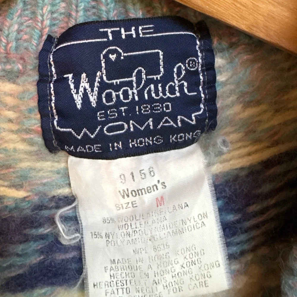 Vintage Woolrich Women's Wool Fair Isle Snow Flake Sweater. Size Medium - Picture 2 of 7